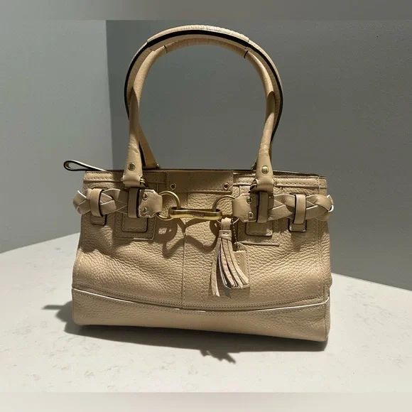 Coach Beige Pebbled Leather Hampton Tote Bag - Picture 6 of 16